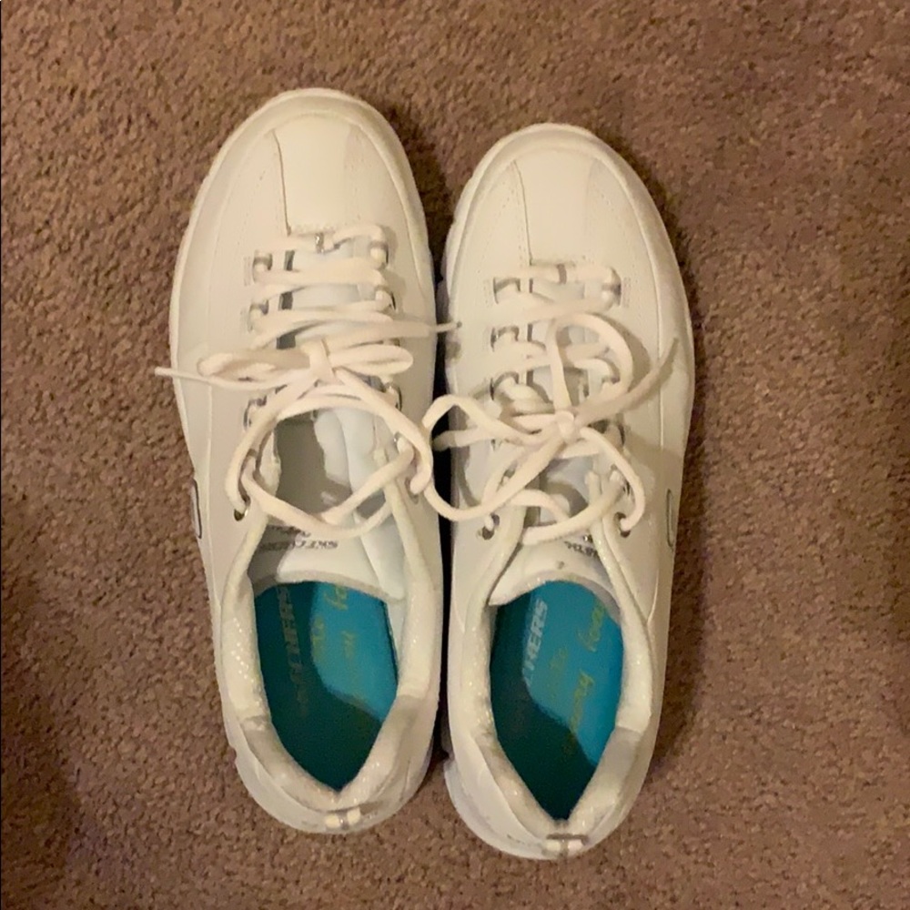 White Sketchers Elite